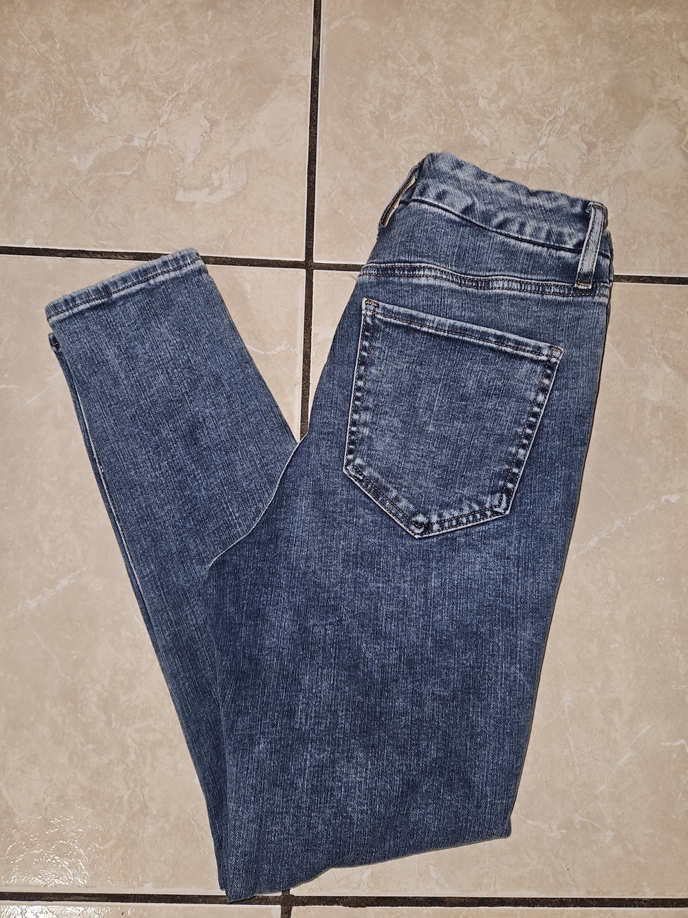 Express Women's Dark Blue Skinny Jeans